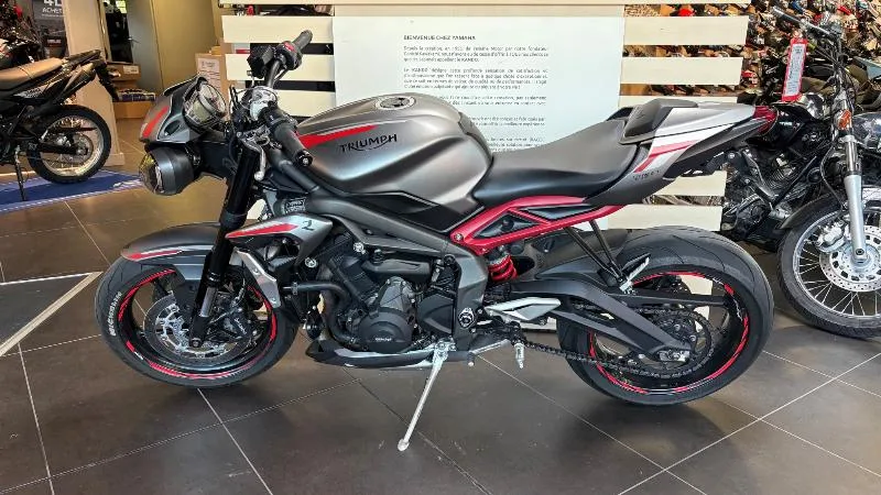 STREET TRIPLE 765 R