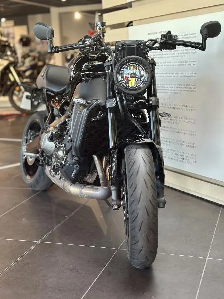 XSR 900