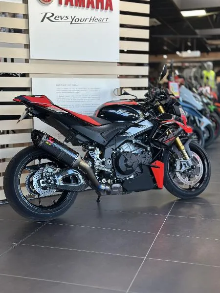 TUONO 1100 V4 FACTORY