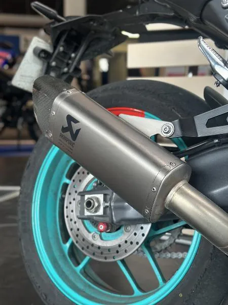 MT09