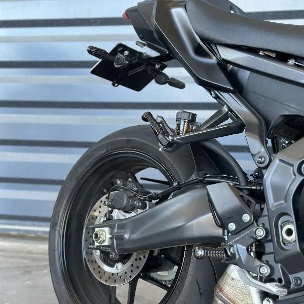 MT09