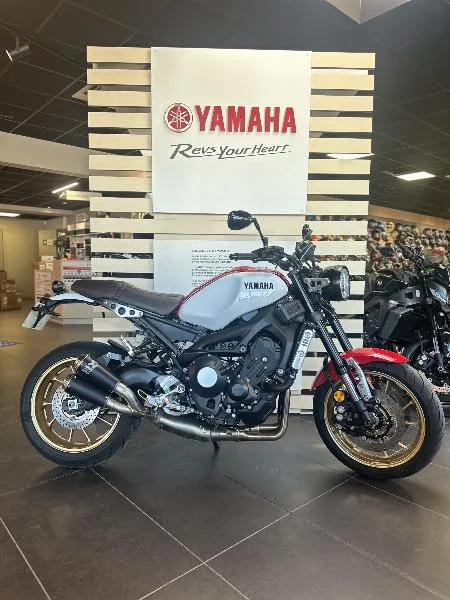 XSR 900