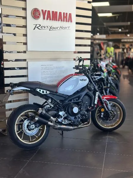 XSR 900