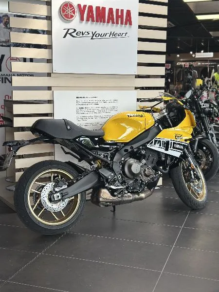 XSR 900 GP