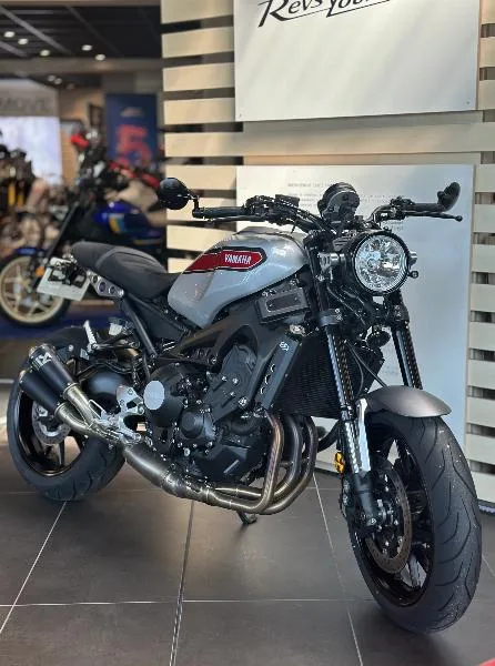 XSR 900