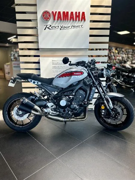 XSR 900