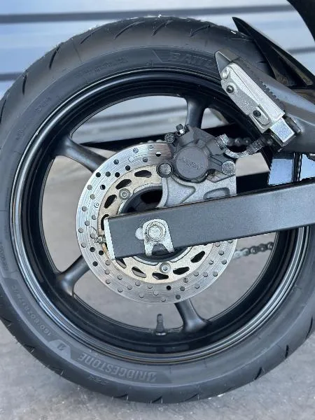 XJ6N