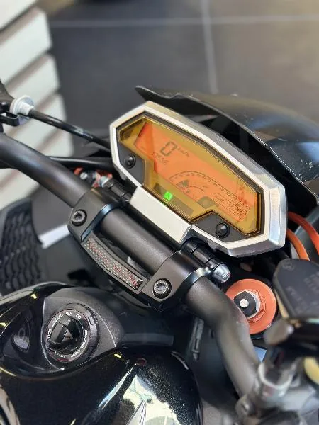 Z 1000