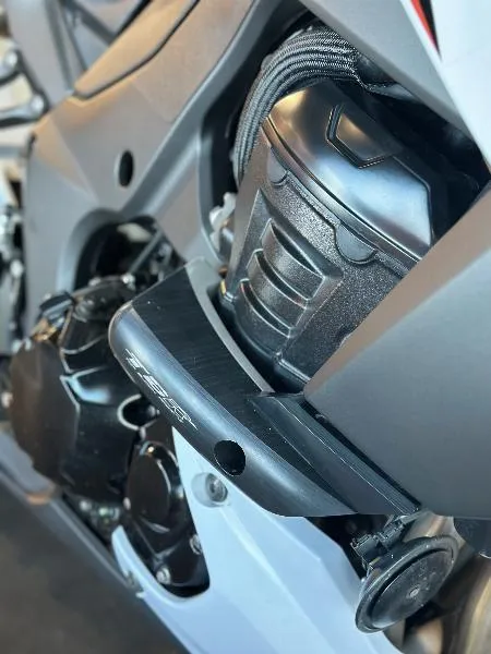 Z 1000