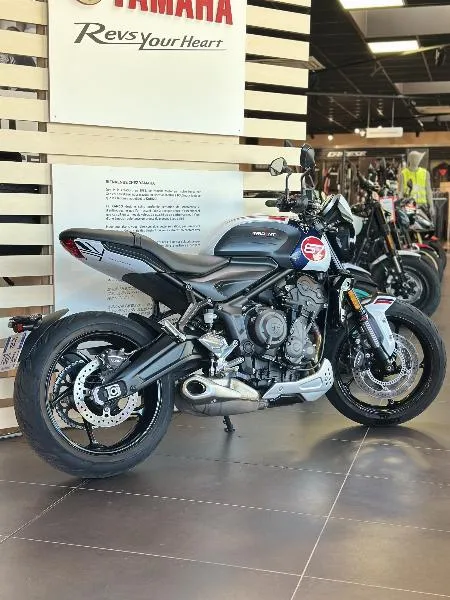 TRIDENT 660