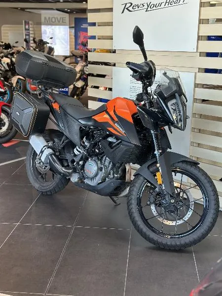 390 ADVENTURE 2021