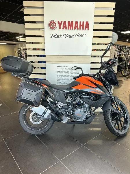 390 ADVENTURE