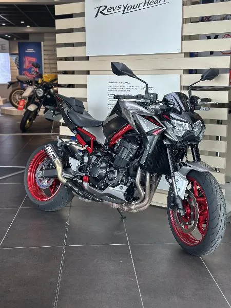 Z 900