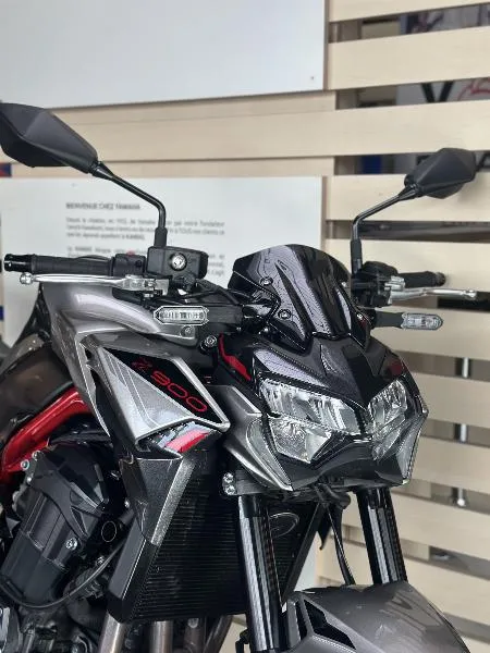 Z 900