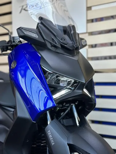XMAX 125