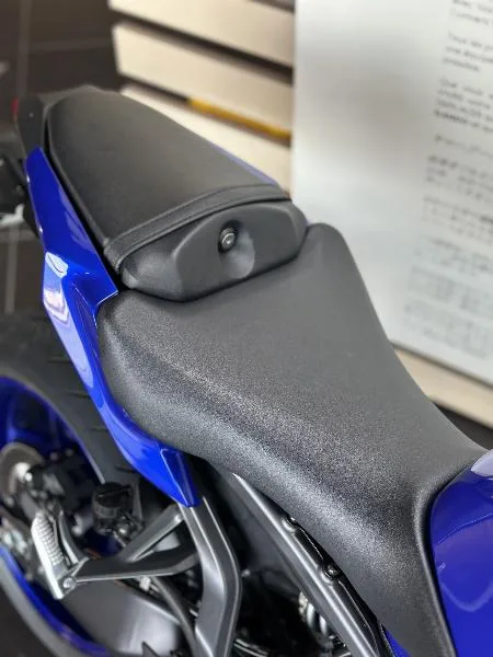 MT09