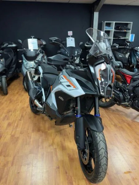1290 SUPER ADVENTURE S