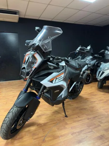 1290 SUPER ADVENTURE S