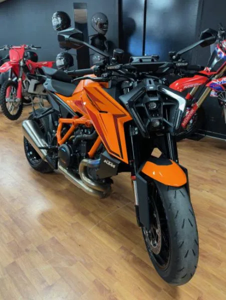 1390 SUPER DUKE R