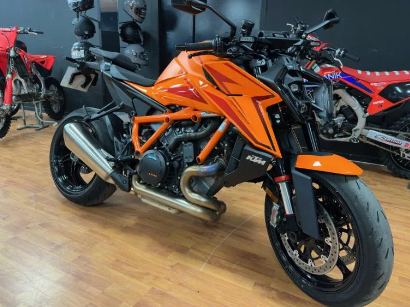 1390 SUPER DUKE R