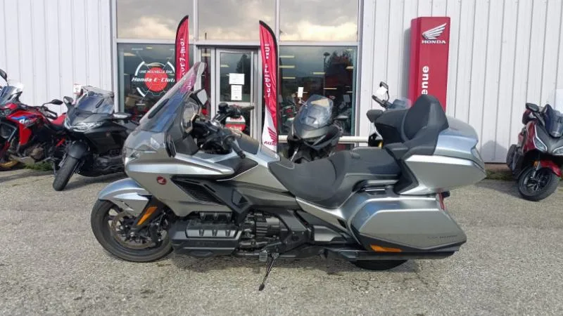 GL1800 GOLDWING