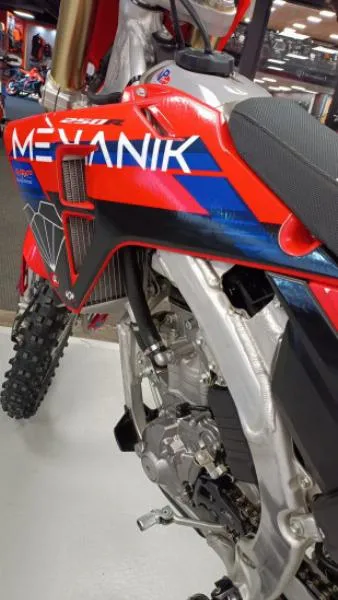 CRF 250