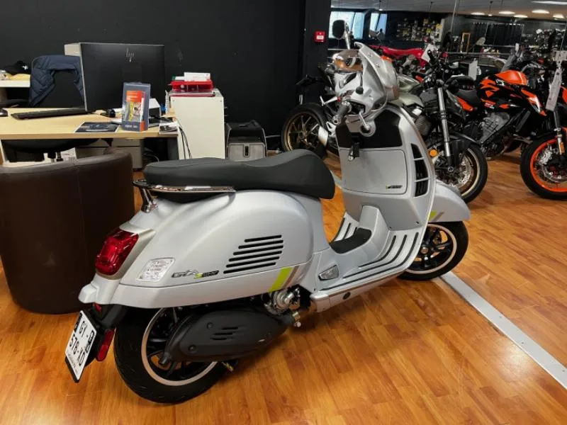 GTS 300 SUPER