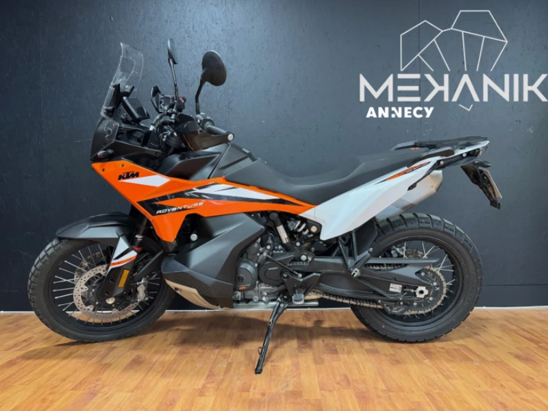 890 ADVENTURE