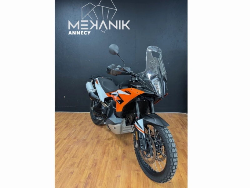 890 ADVENTURE