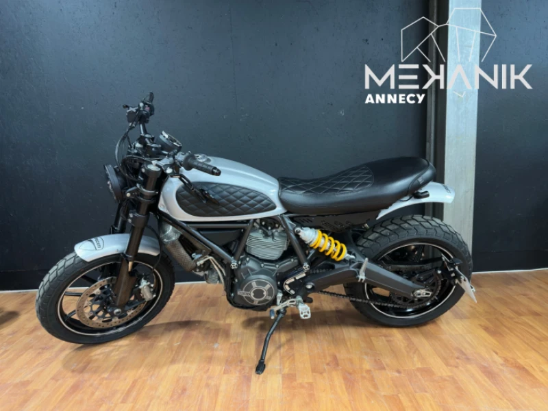 Scrambler 800
