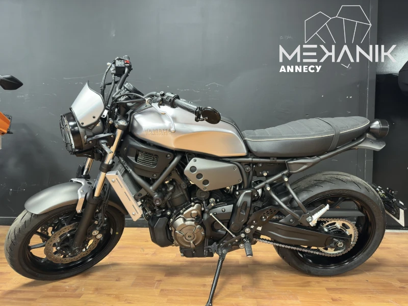 XSR 700 ABS
