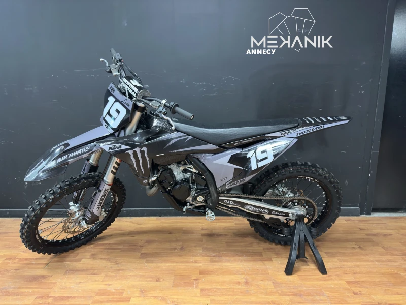 125 SX