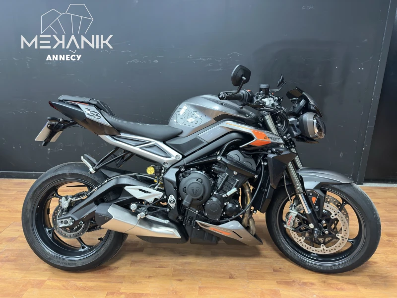 STREET TRIPLE 765 RS