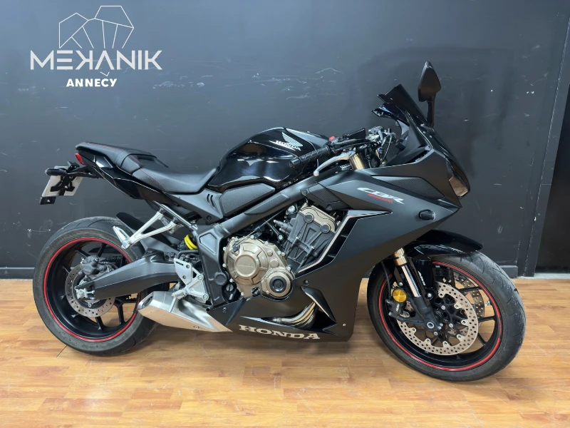 CBR 650 R 