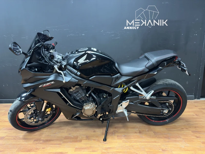 CBR 650 R 