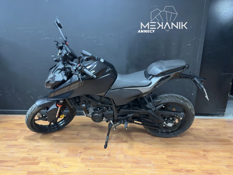 125 DUKE ABS