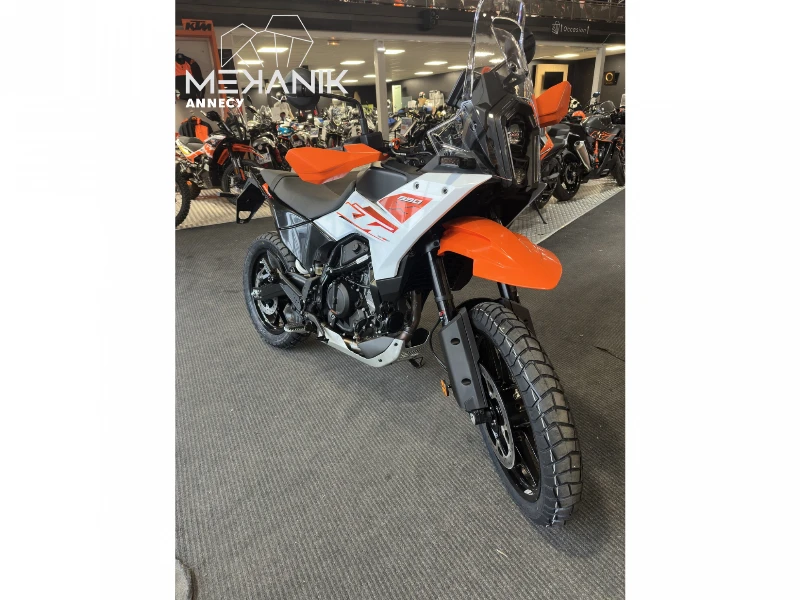 390 ADVENTURE X