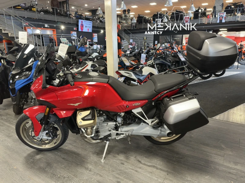 V100  MANDELLO