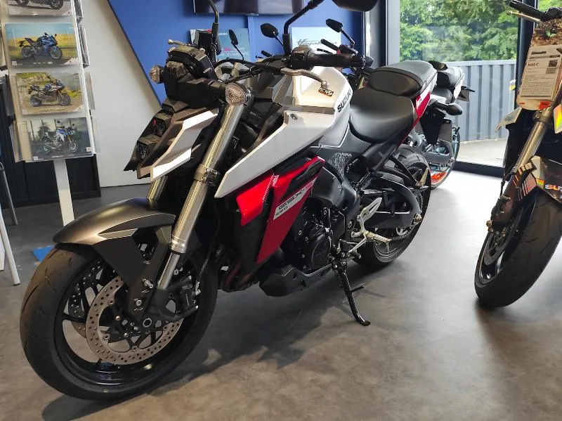 GSXS 950