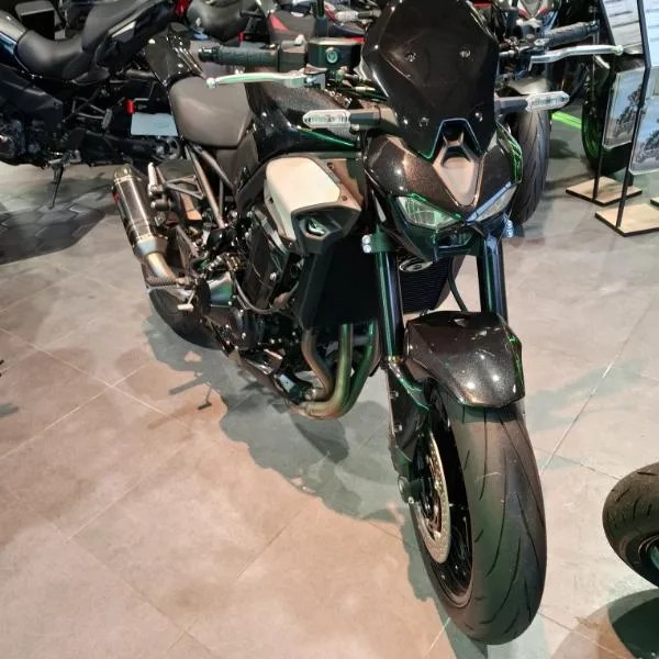 Z 900