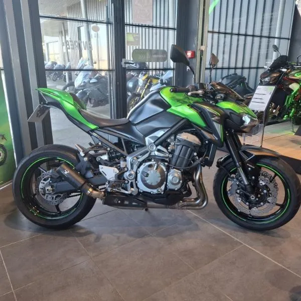 Z 900