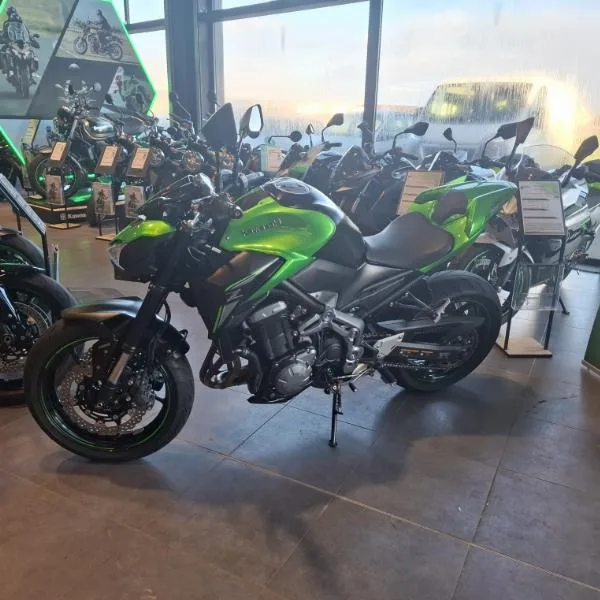 Z 900
