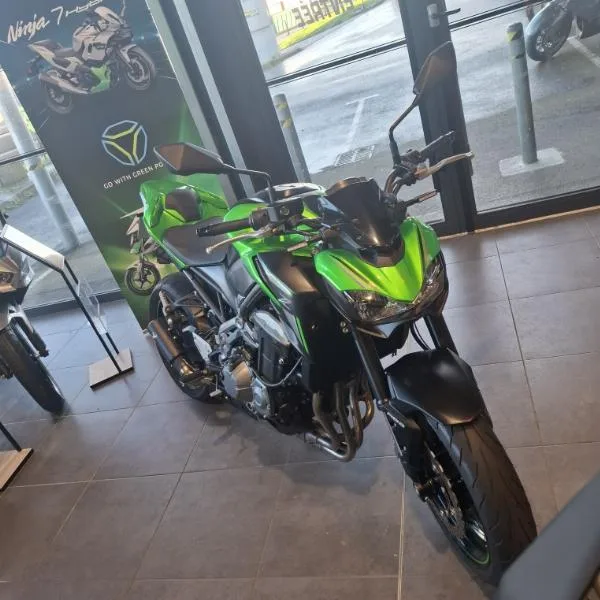 Z 900