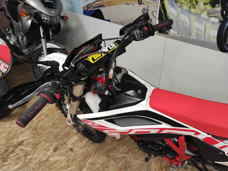 RR 125 ENDURO 4T  