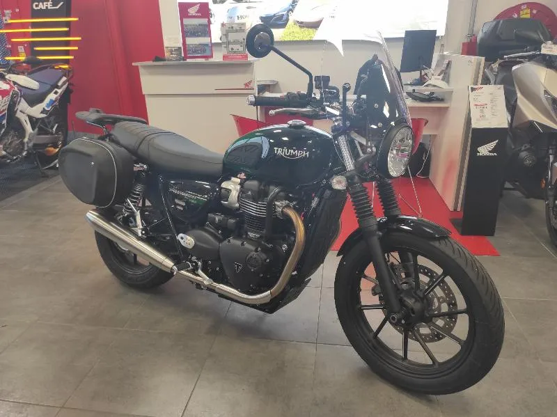 SPEED TWIN 900 2025