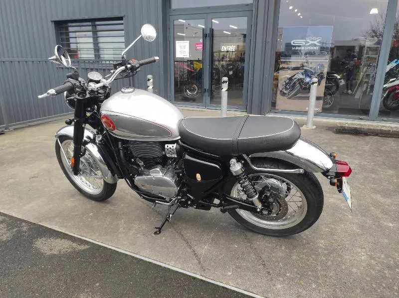 GOLDSTAR 650