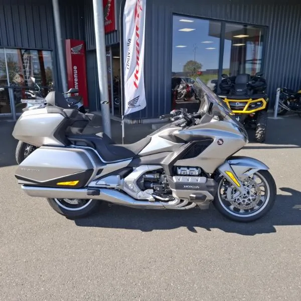 GL 1800 GOLDWING DCT