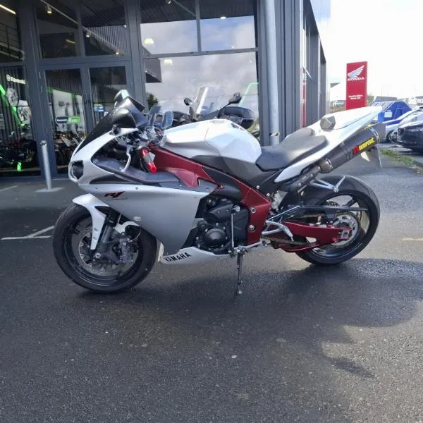 YZF 1000 R1 CROSS PLANE