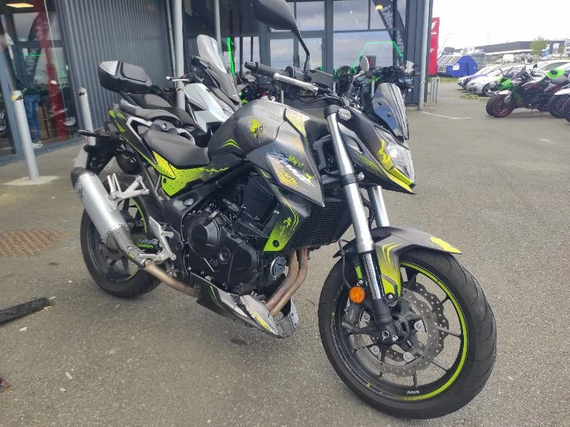 CB 750 HORNET