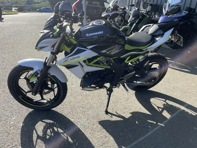 Z125
